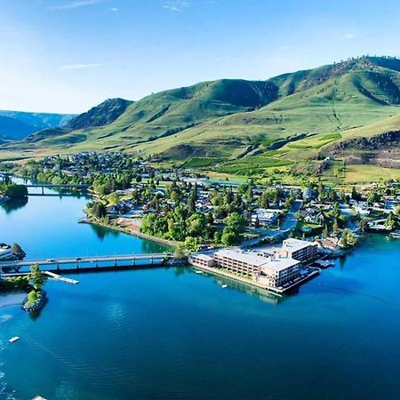 Апарт отель Grandview Lake Chelan- Waterfront View, Pool, Hot Tub, Golf, 1 Min To Downtown Экстерьер фото