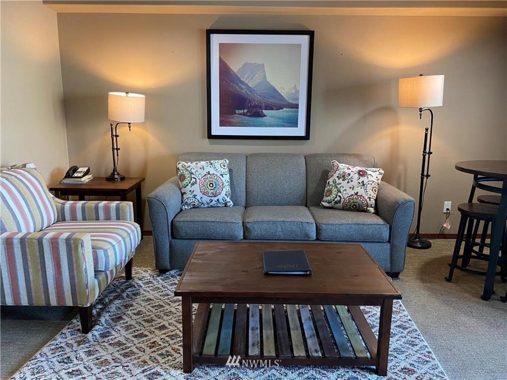 Grandview Lake Chelan- Waterfront View, Pool, Hot Tub, Golf, 1 Min To Downtown Экстерьер фото